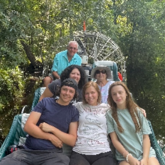 I'm originally from New England! Born in Conn. Lived in RI then Fl now NC - Picture 9 of 16